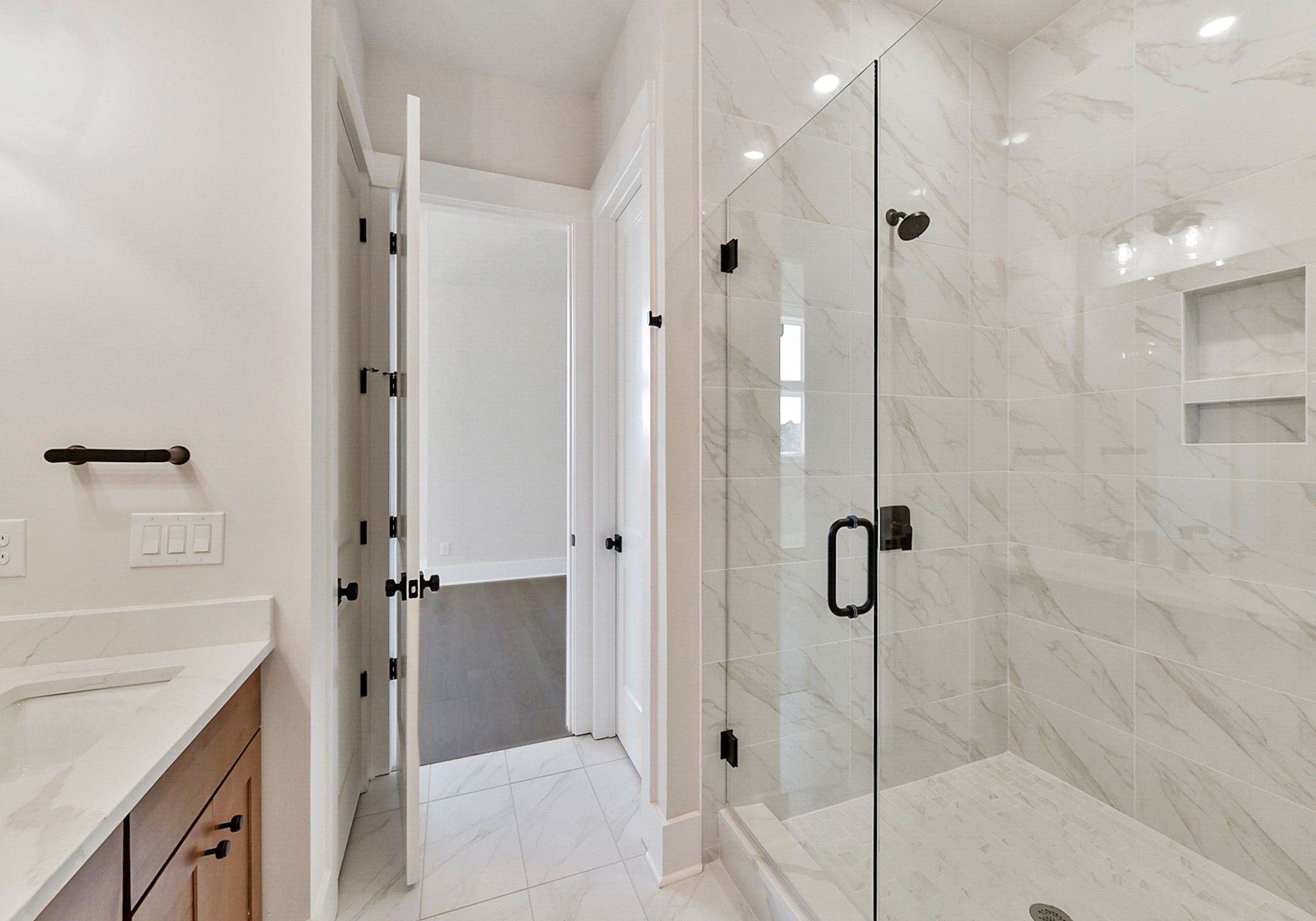 - View 9, Opens Model BoxAn interior shot of the primary bathroom of 4379 Morning Mist Drive.