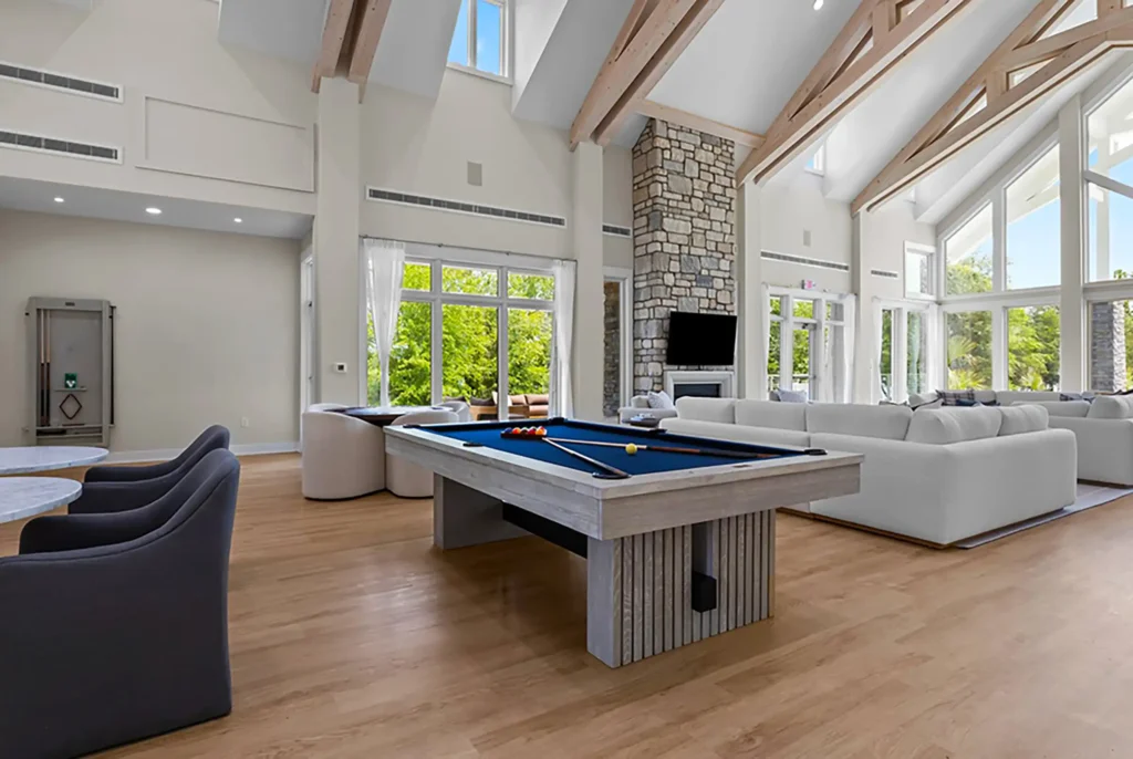 Image of The Beacon Club at Lakeside Pointe.