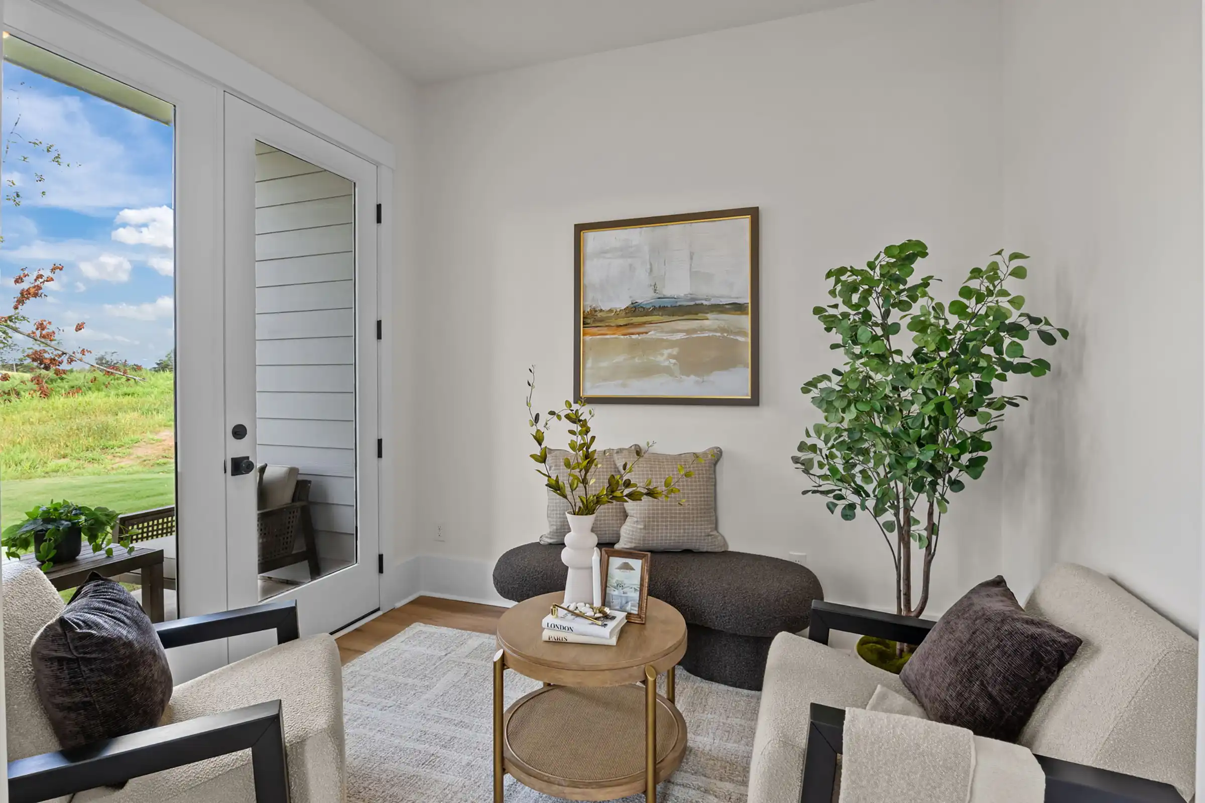 - View 5, Opens Model Box